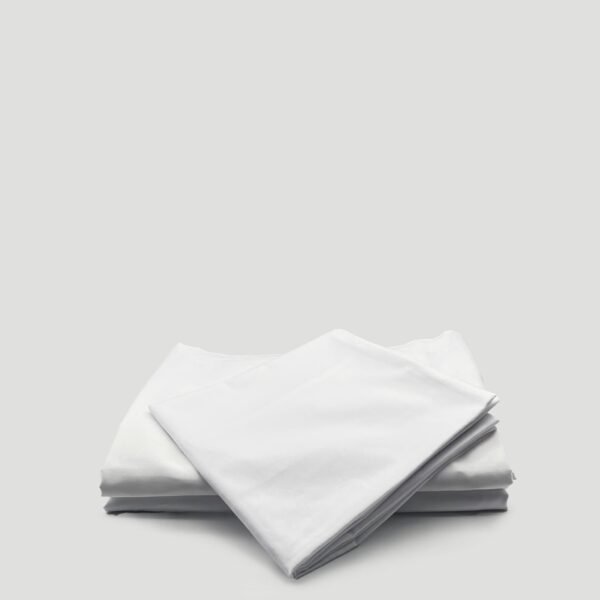 Juego de Sábanas Hoteleras Blancas Lisas QS, 250 Hilos, 40% Poliéster / 60% Algodón